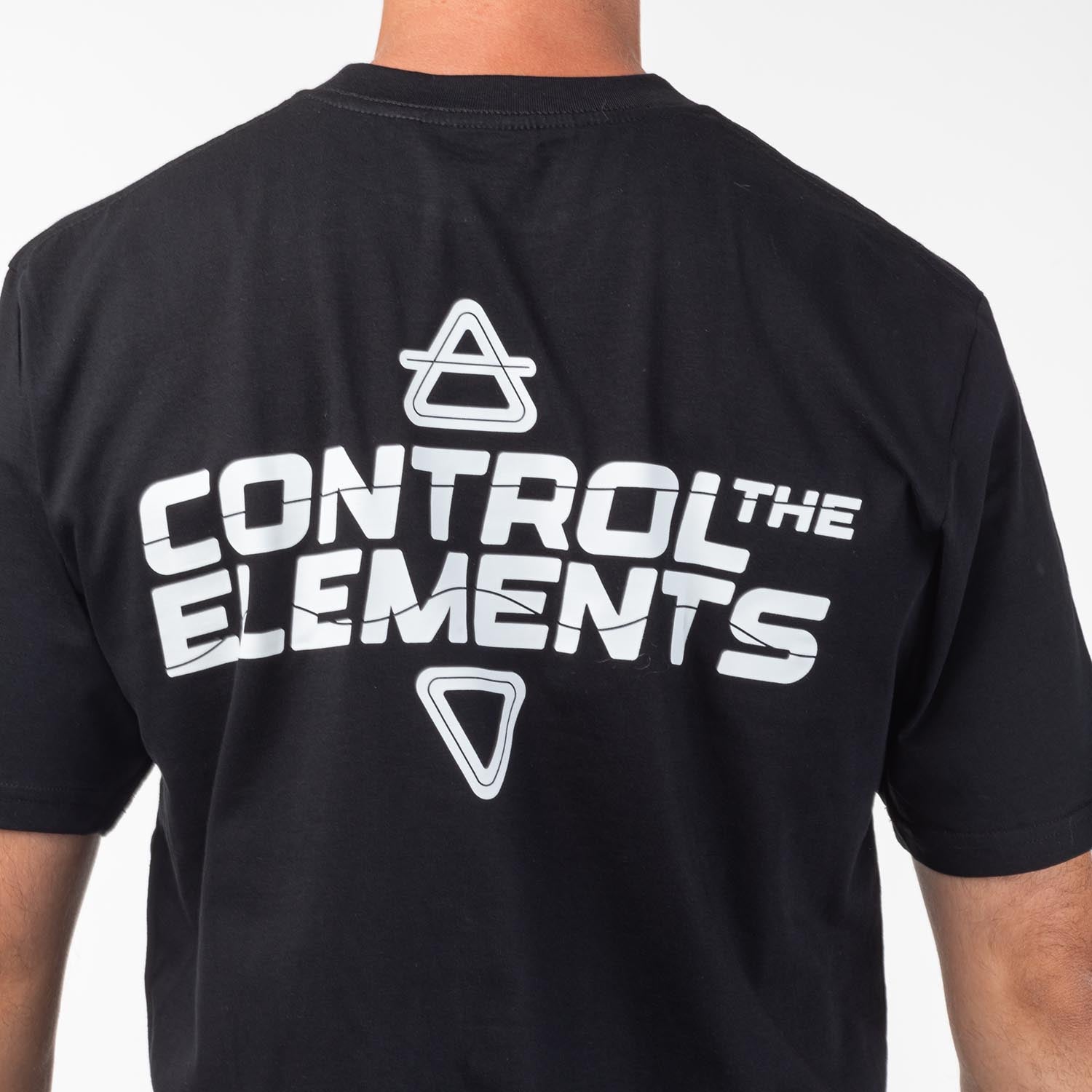 T-shirt - Control the Elements
